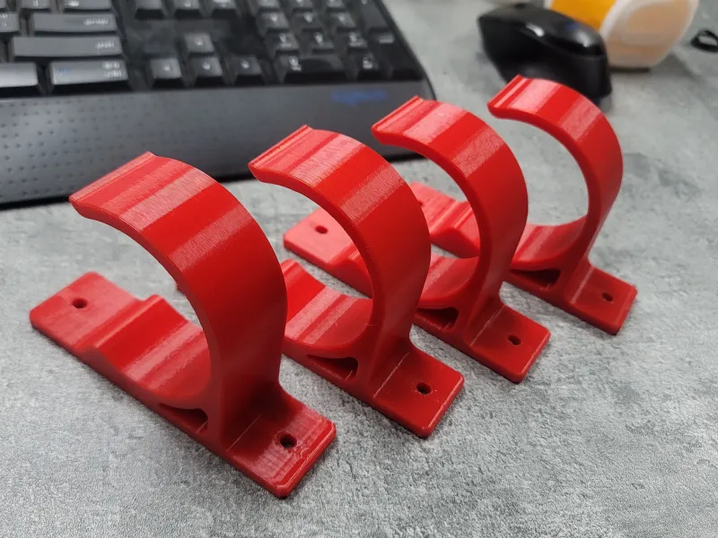 Saddles for pipe insulation