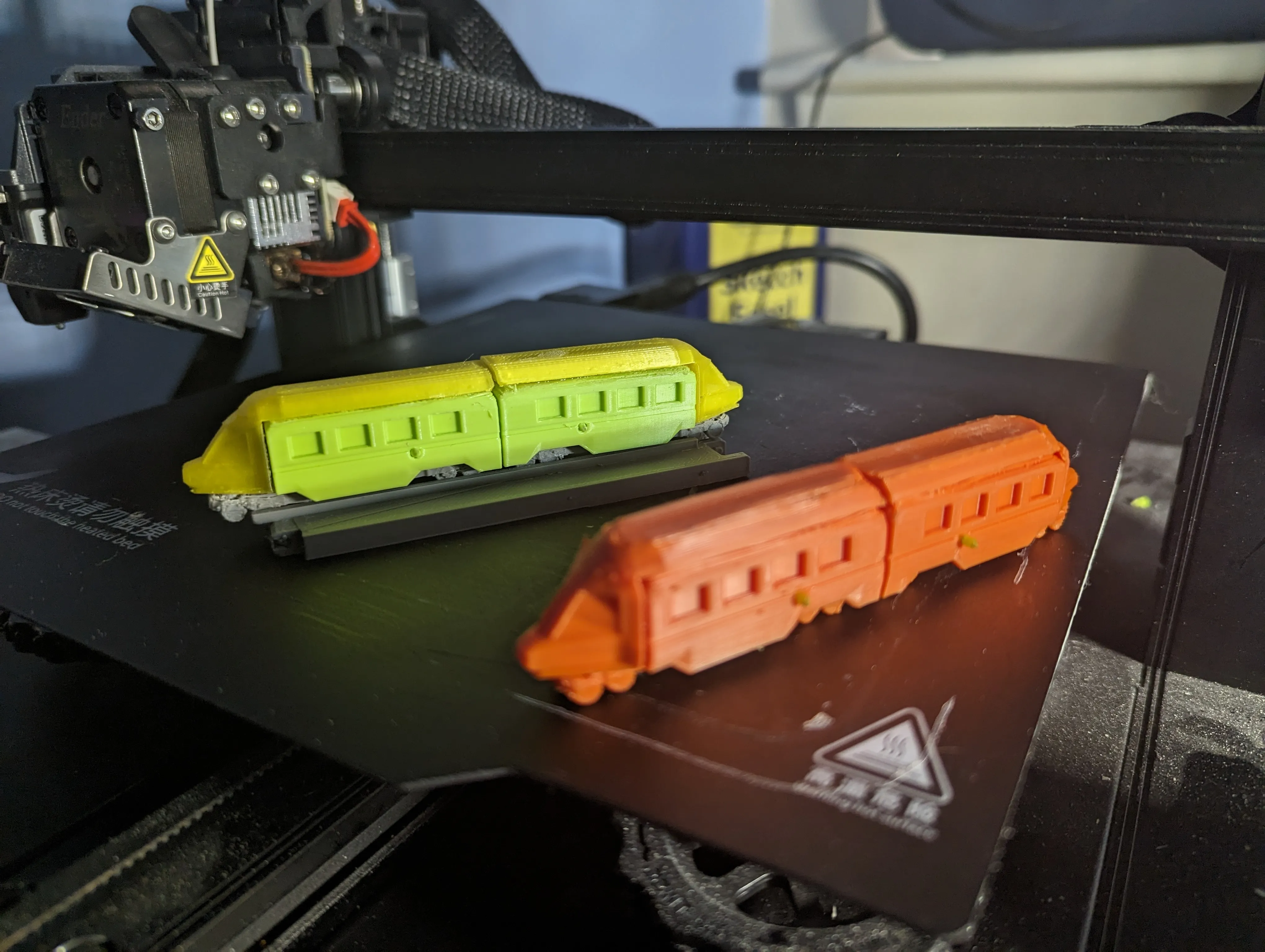Railway system for Micromaster bases