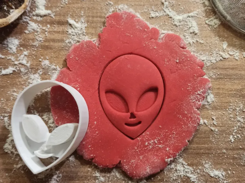 Cortador de galletas y arcilla con forma de alienígena, regalo para los amantes del espacio