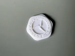 Mercedes logo