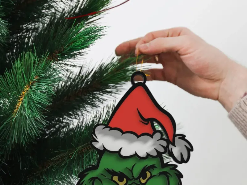 the Grinch Christmas ornament