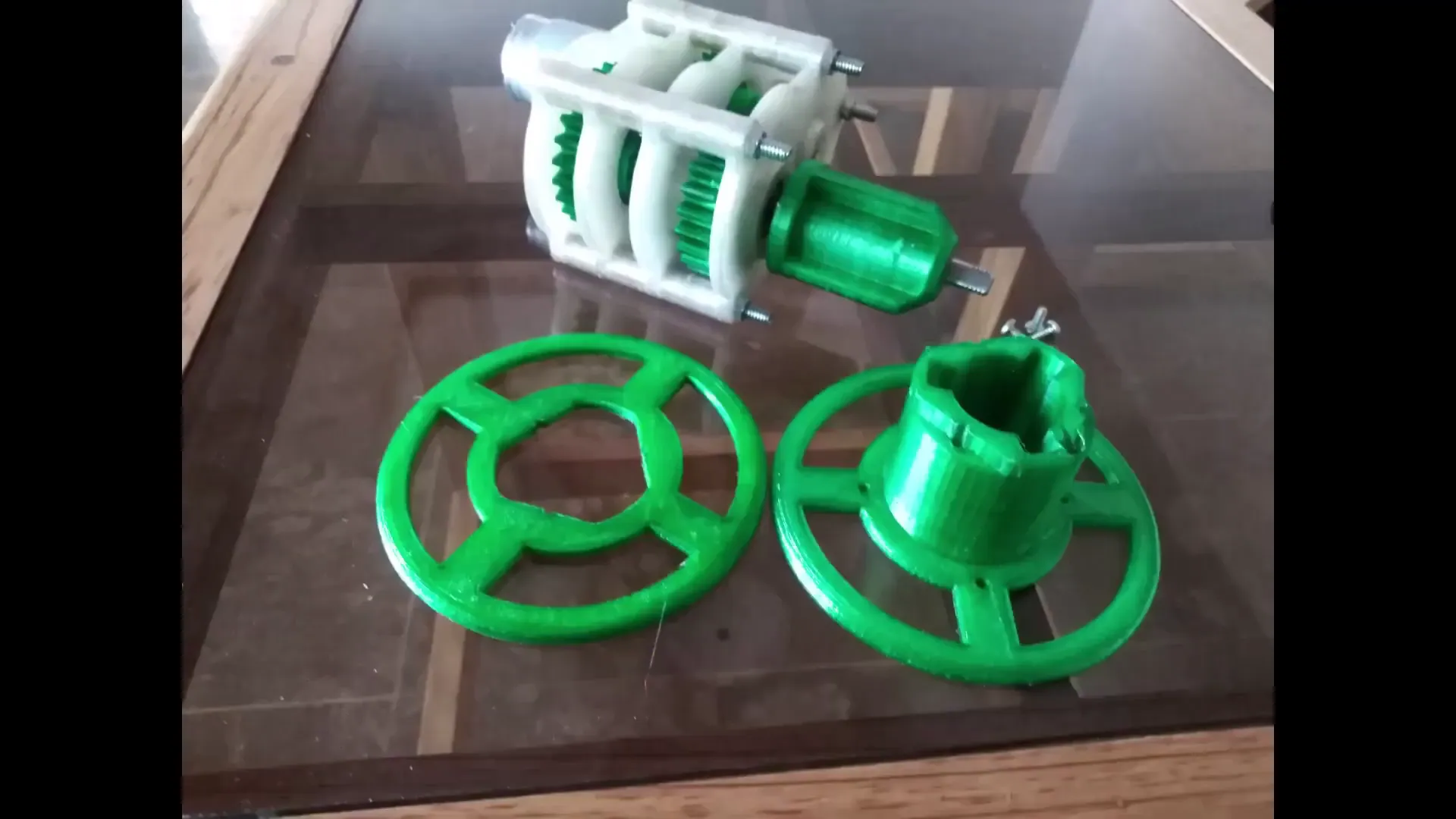 Accurate PET plastic bottle cutter for  3D printer filament