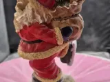 skating santa statue-7