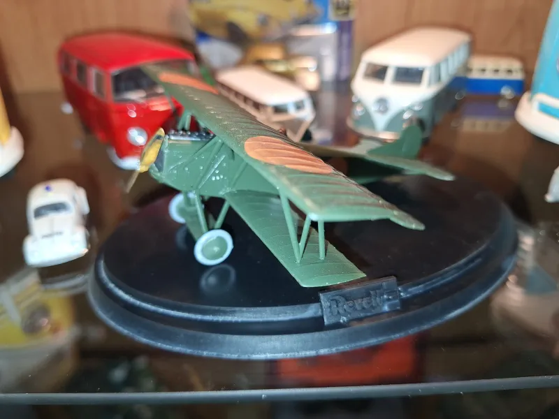 Revell Base for Models