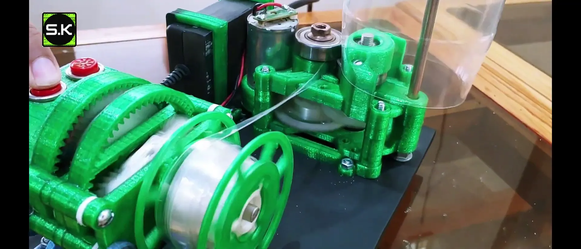 PET plastic bottle cutter for recycled filament