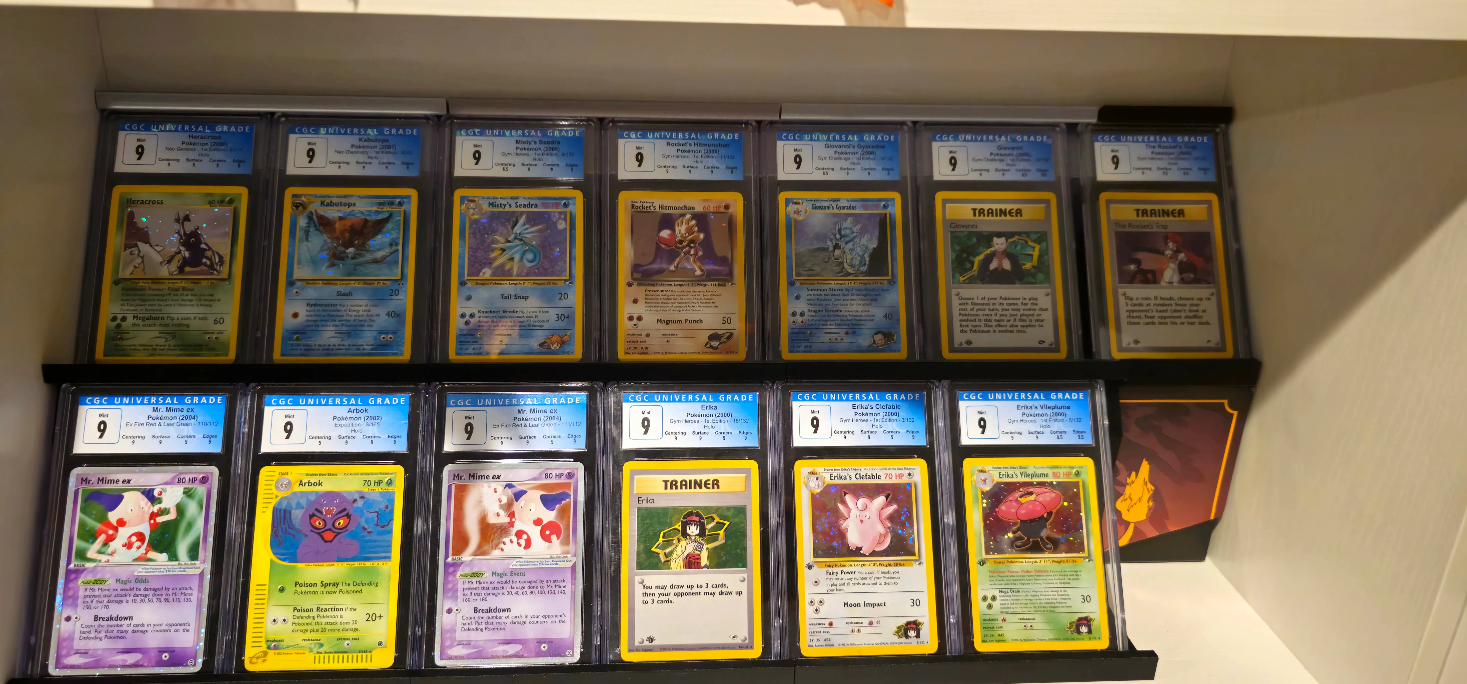 Graded Card Stand