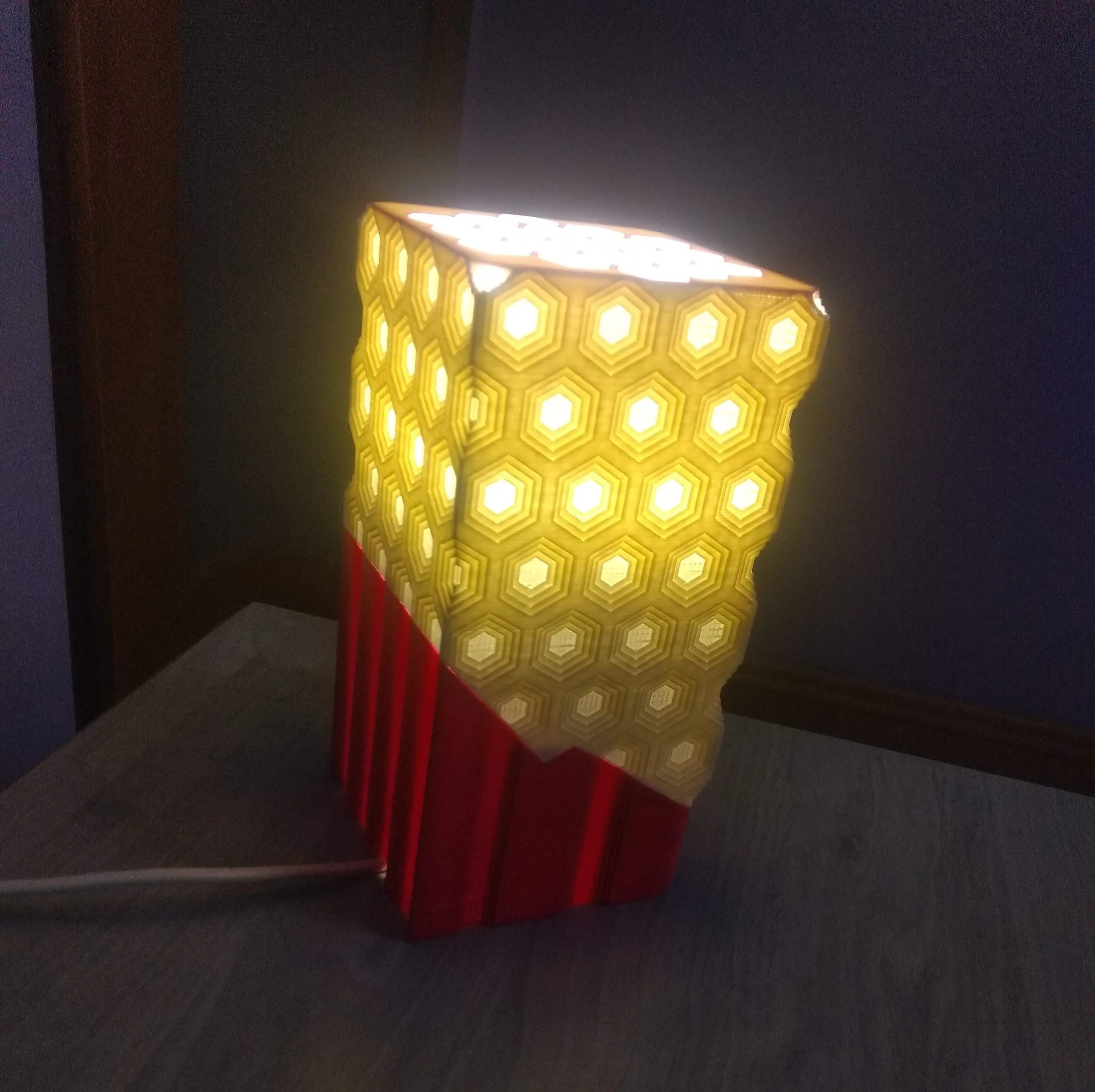 hex lamp design