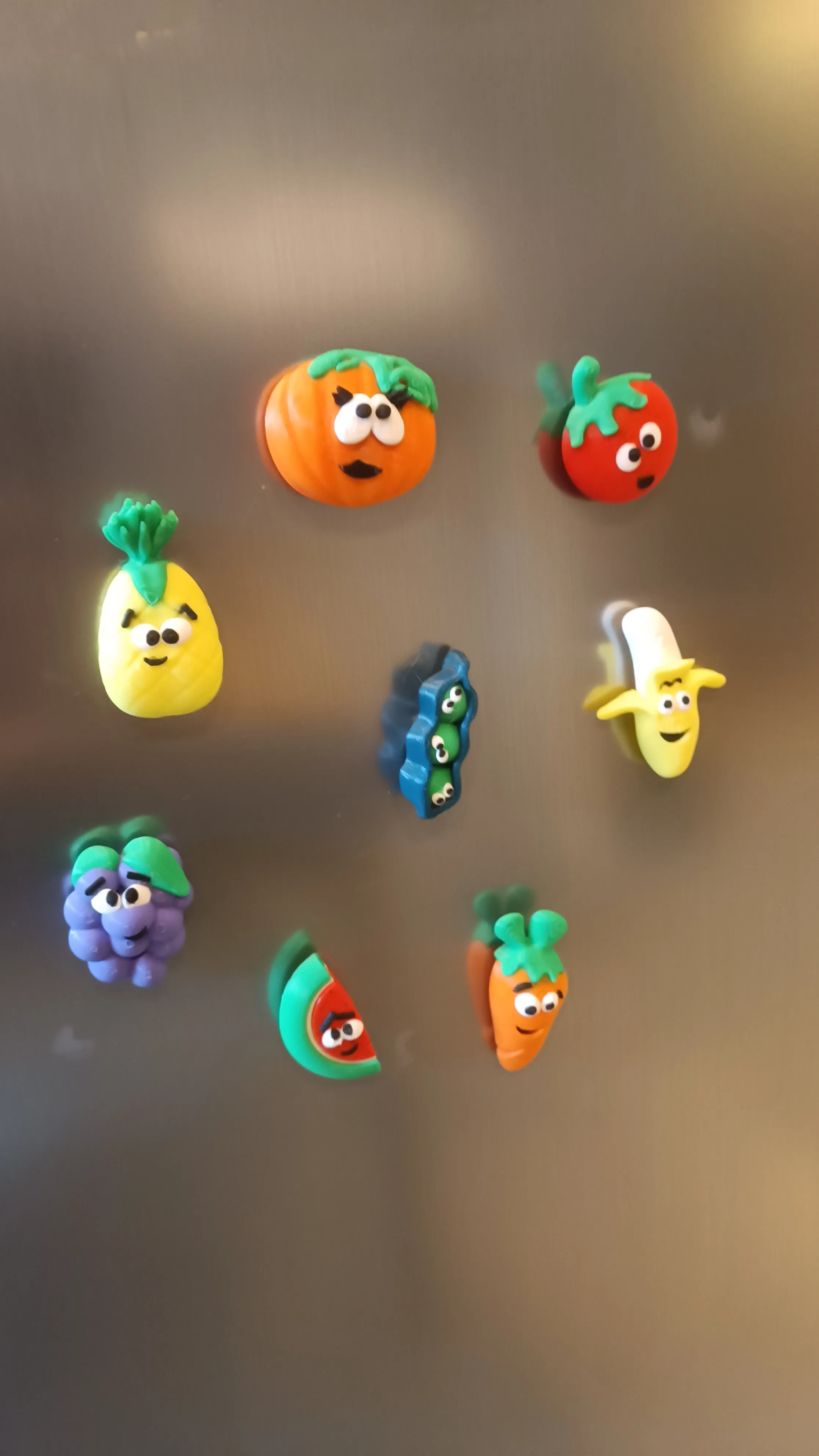 Fruit and vegetable magnets
