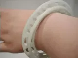 Möbius Bracelet - Mathematics Valentine's Day-1