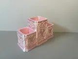 Rococo Embossed Compartmentalized Makeup Brush Holder-2