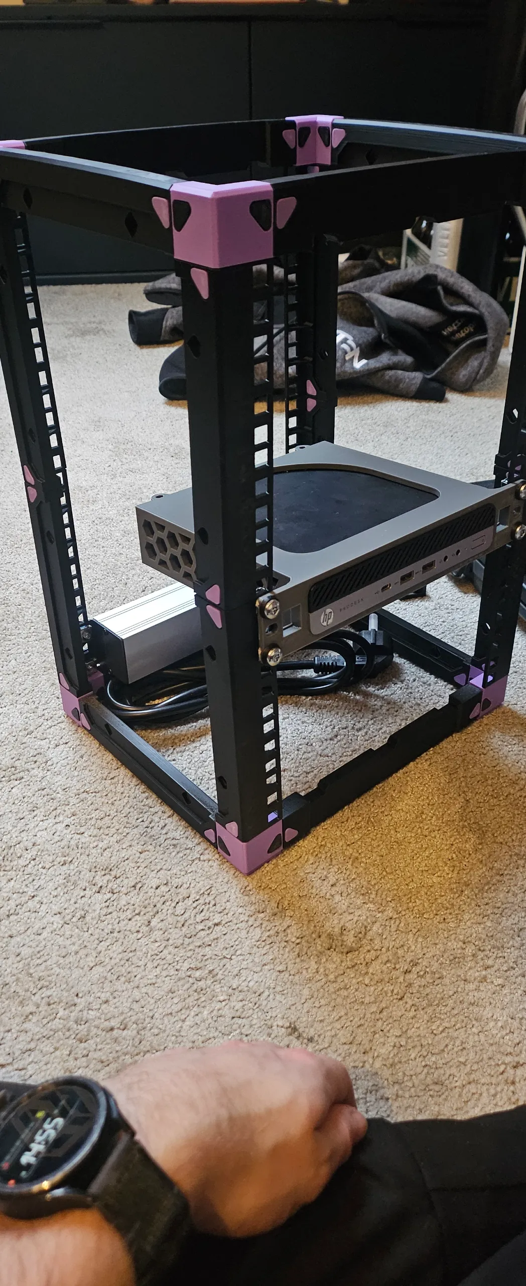 10" Desktop Server Rack-1