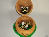 Valentine's Bee - hive-3