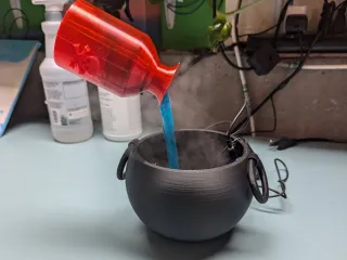 Ghostly Witch’s Cauldron