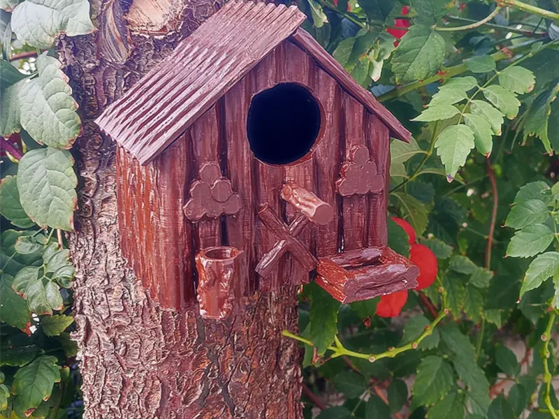 WOOD BIRD HOUSE