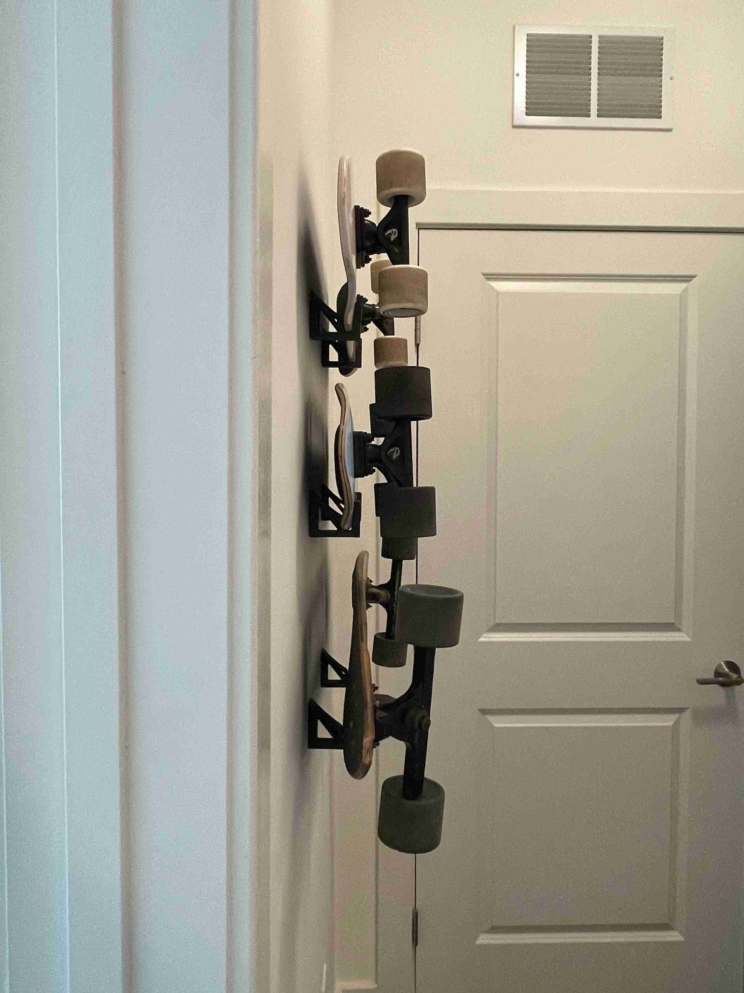 Skateboard wall mount 3D models download Creality Cloud