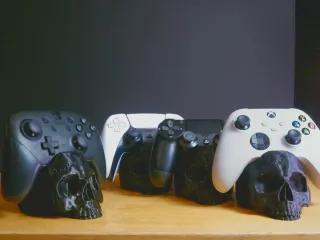 Skull Controller Stands | Pack of 4 Controller Types
