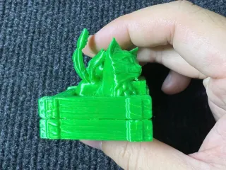 Displacer Strays