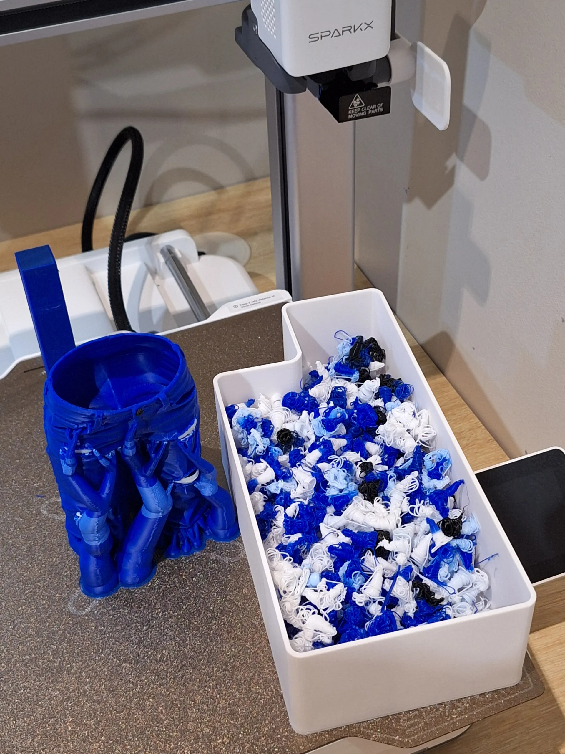 Jeans as a pen holder-1