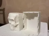 pixel skull box-0