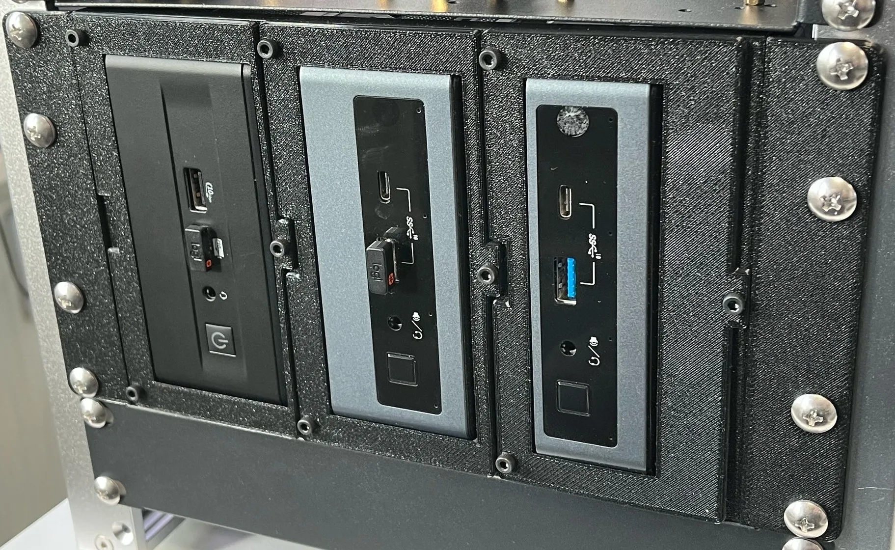 Intel NUC 10 inch rack mount 3U