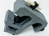 Bench Vise IV-8