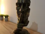 escultura de rostro masculino-1