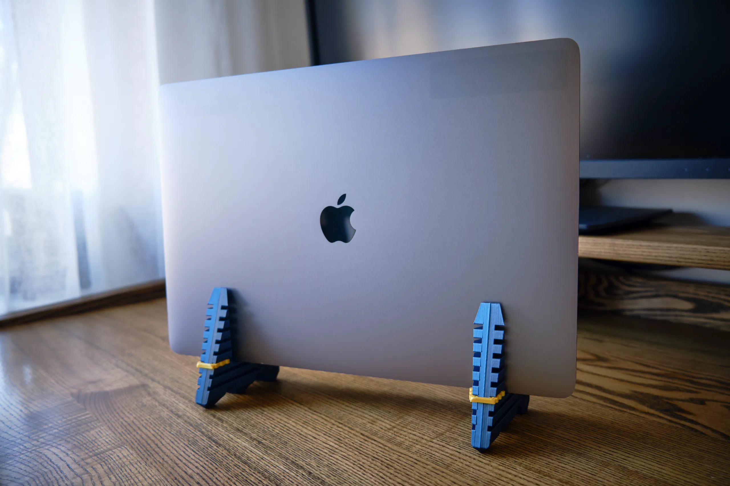 Versatile 2-in-1 Laptop Stand: Ergonomics & Efficiency-2