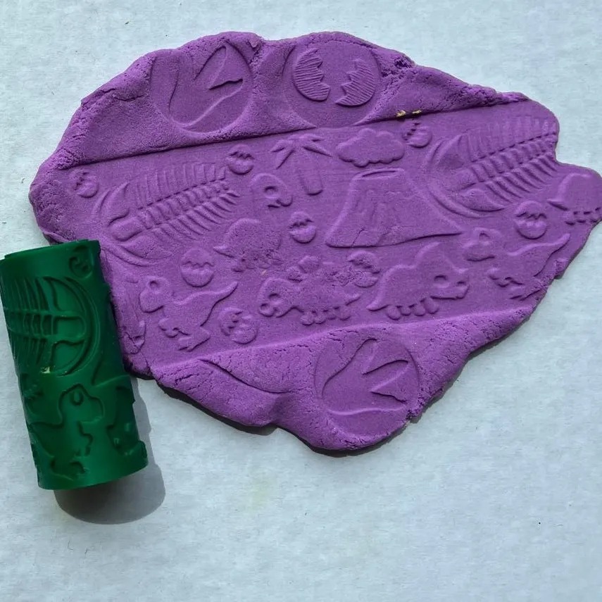 CUTEST DINOSAUR TEXTURE ROLLER X 2 VERSIONS