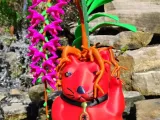 Bloom'n Neko : Original Maneki Neko Planter & Orchid Flower-1