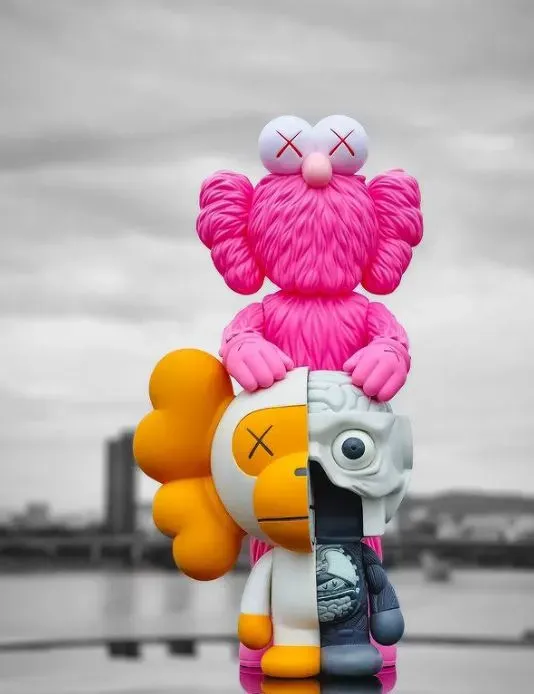 دمية فنية من تصميم المعجبين Kaws BFF x Bape Milo