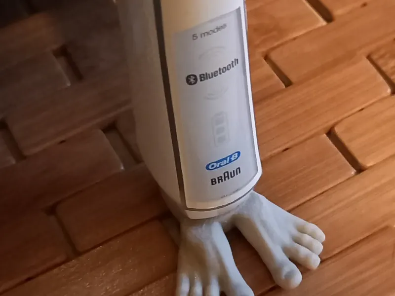 Oral B Toothbrush Dwarf Feet