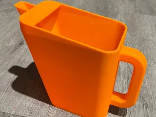 water pitcher