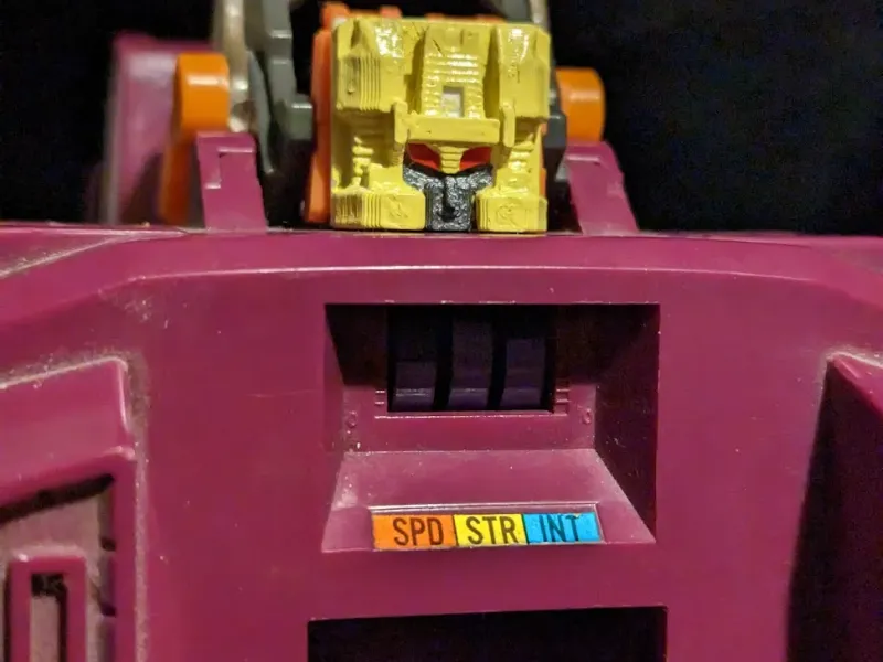 Headmaster Face inspired to G1 Lord Zarak