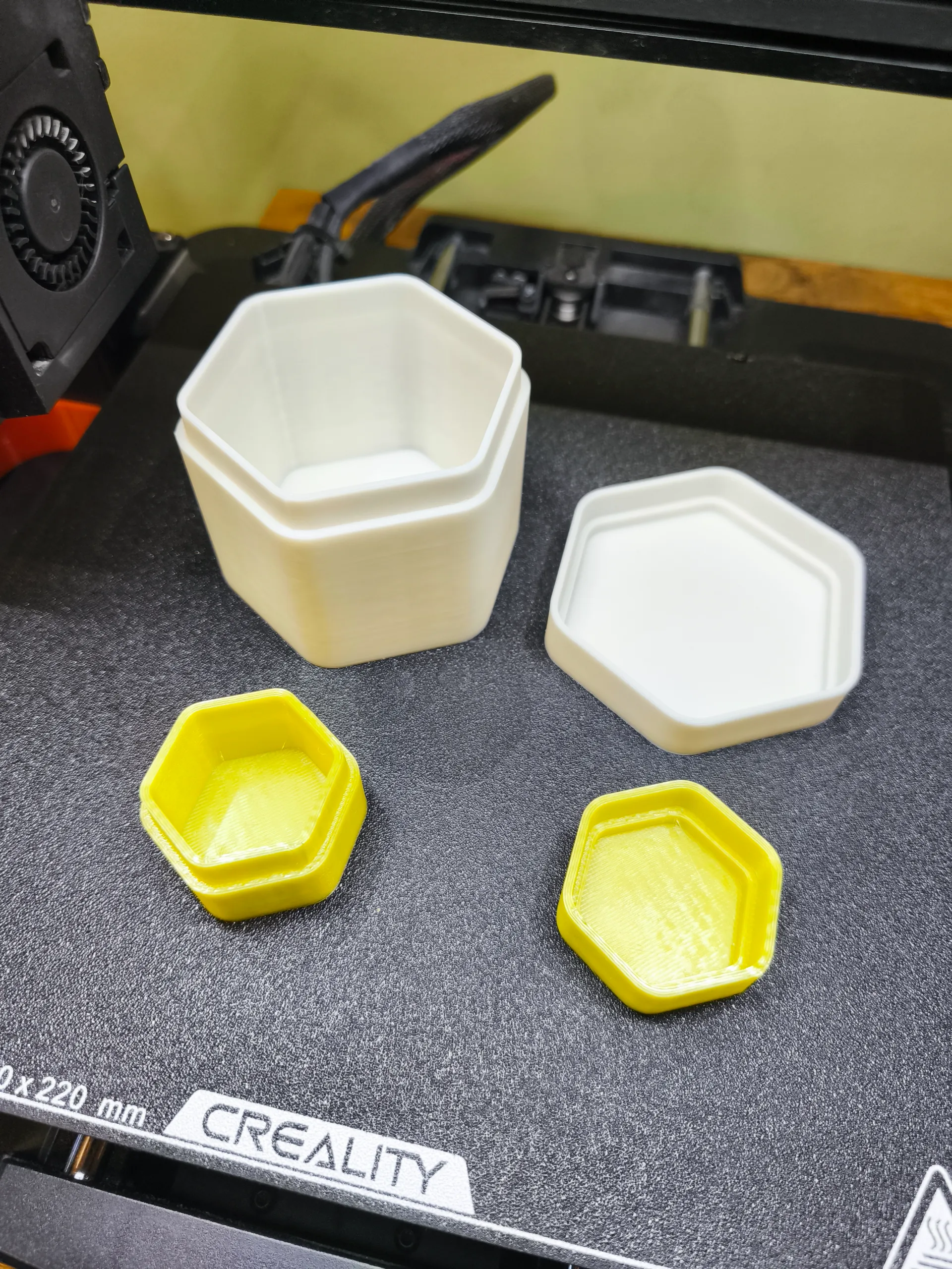 Set of containers of different sizes for small items