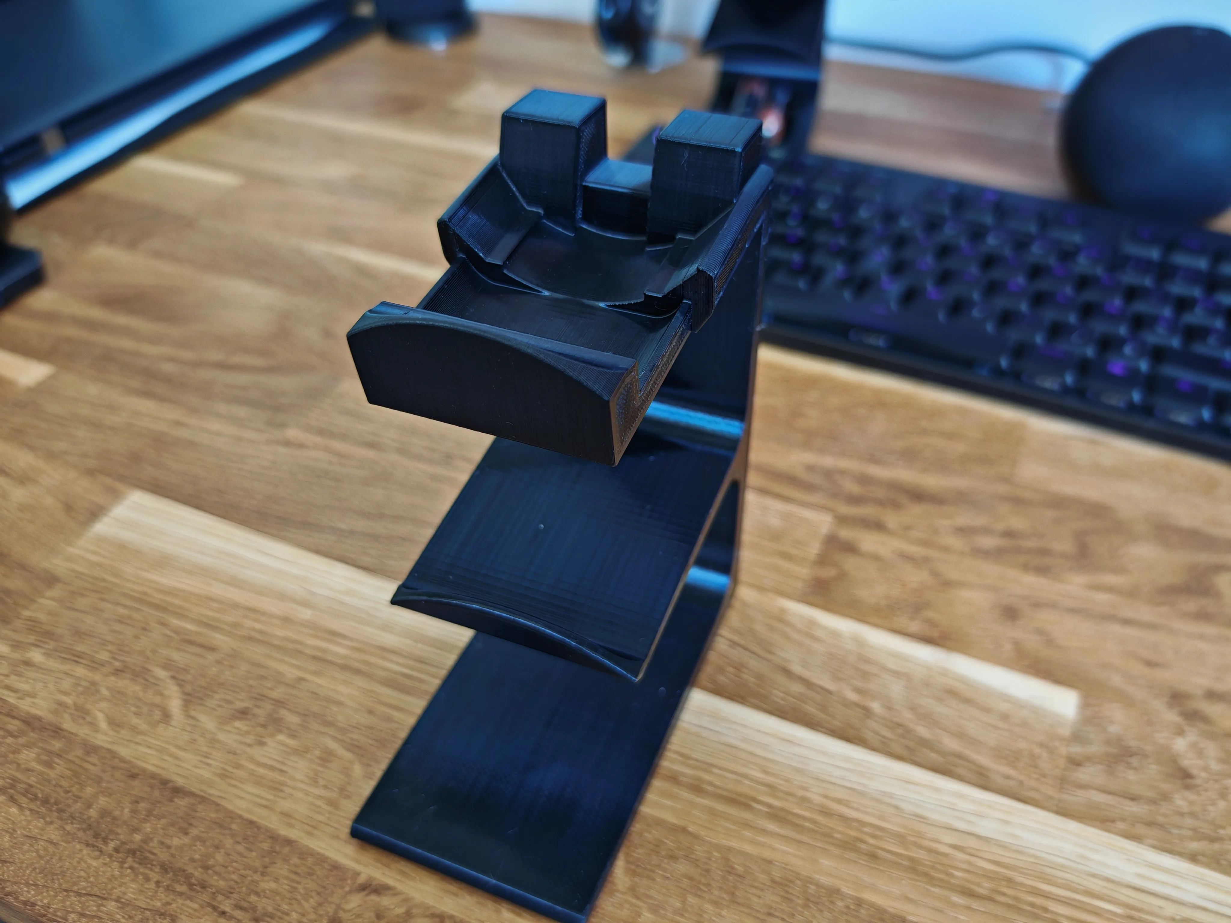 Bigbig Won Dual controllers stand