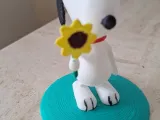 Snoopy con una flor-1