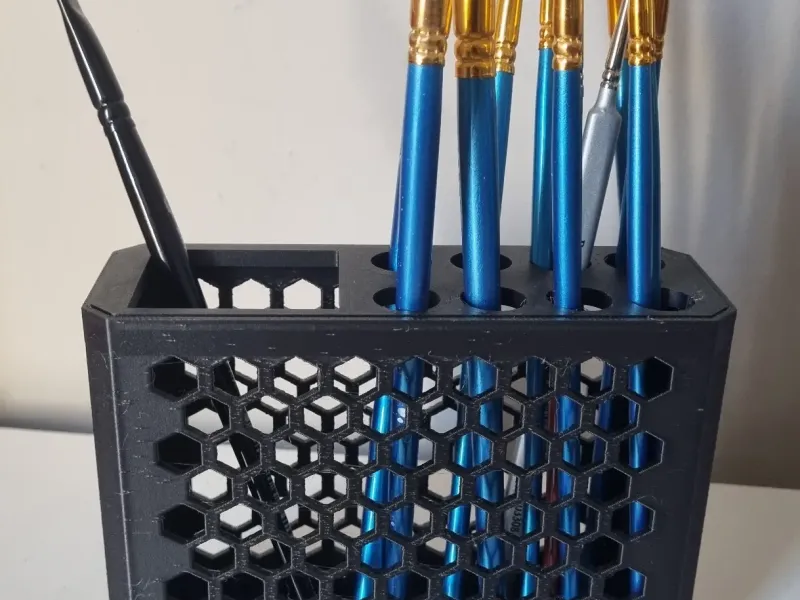 Brush storage/holder