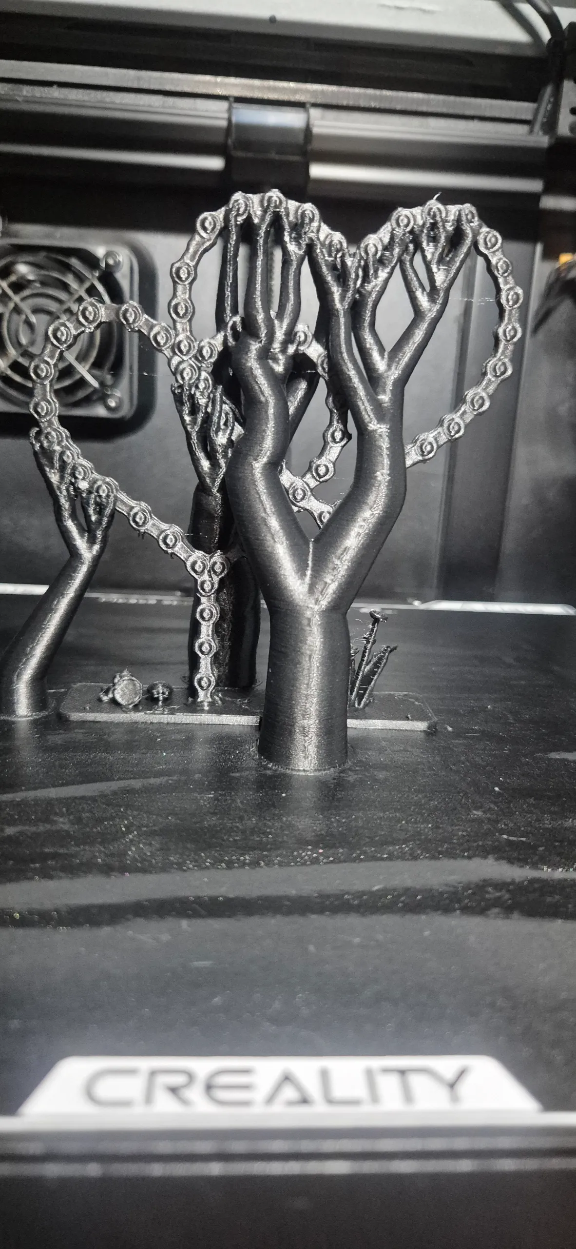 Sculpture double coeur chaîne velo industriel