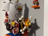 LEGO stand wall mount-1