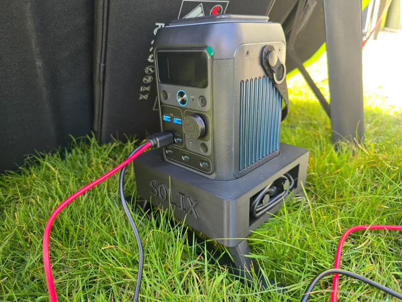 Anker C300 DC stand
