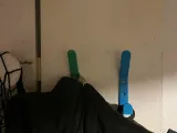 Big clothes hanger-3