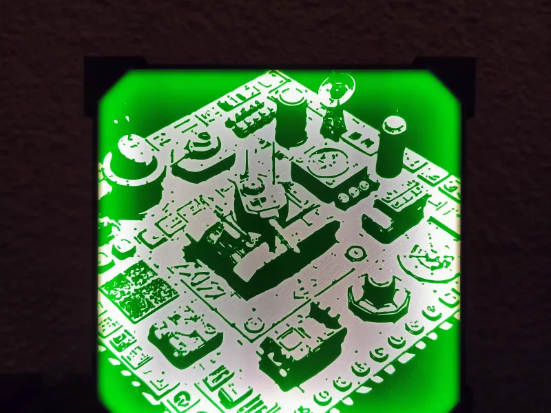 Lampe inspirée de Red Alert avec une solution facile pour changer la façade !