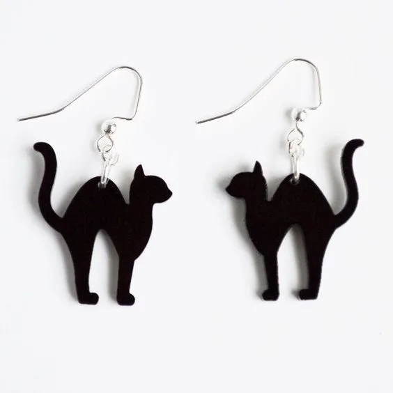 Cat (Earrings)