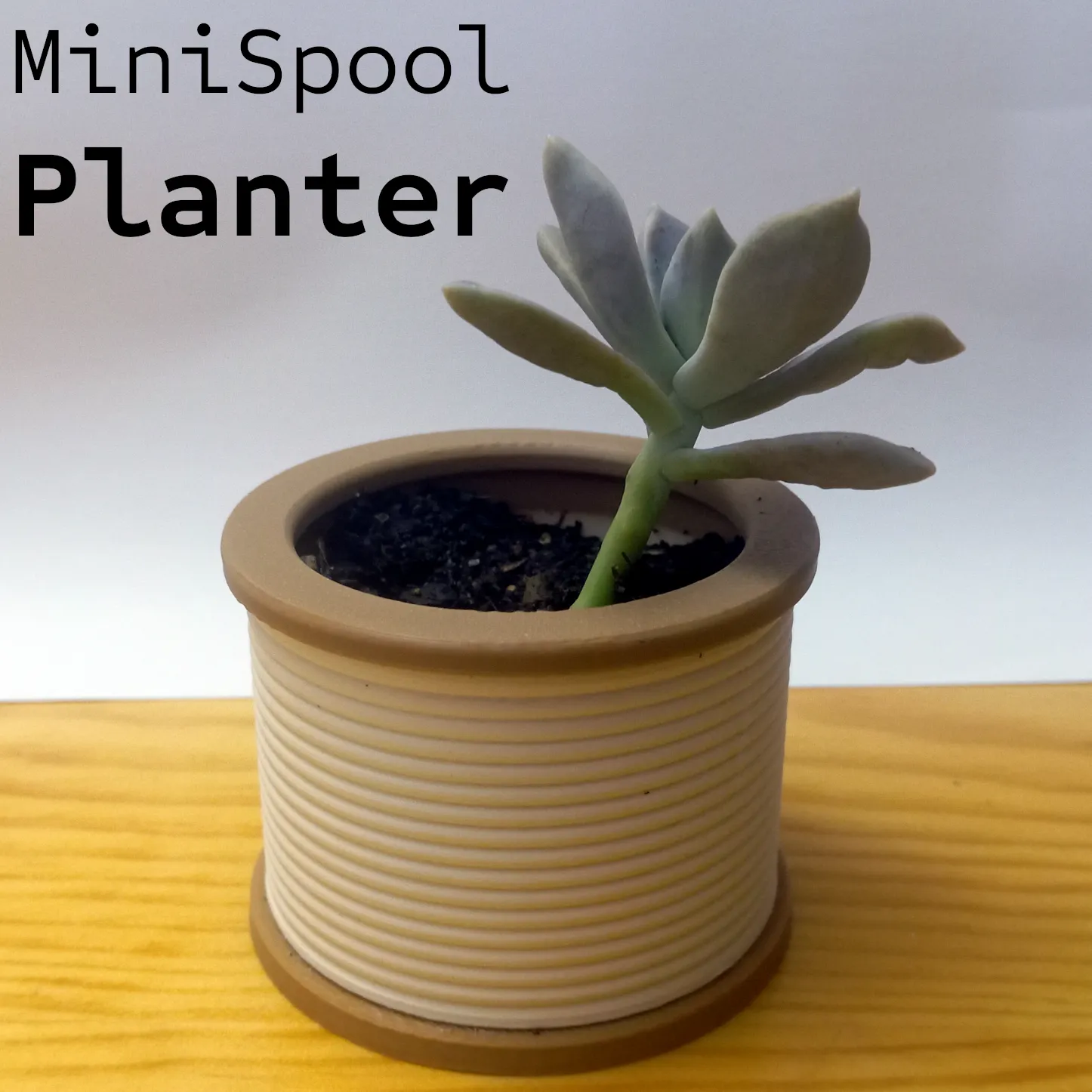 Mini spool planter pot