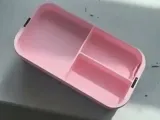 Magnetic storage box-3