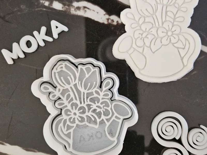 regadera flores cortador de galletas