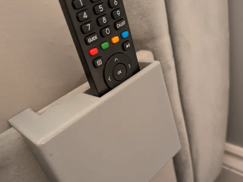 Support de télécommande de chevet (avec/sans compartiment secret)