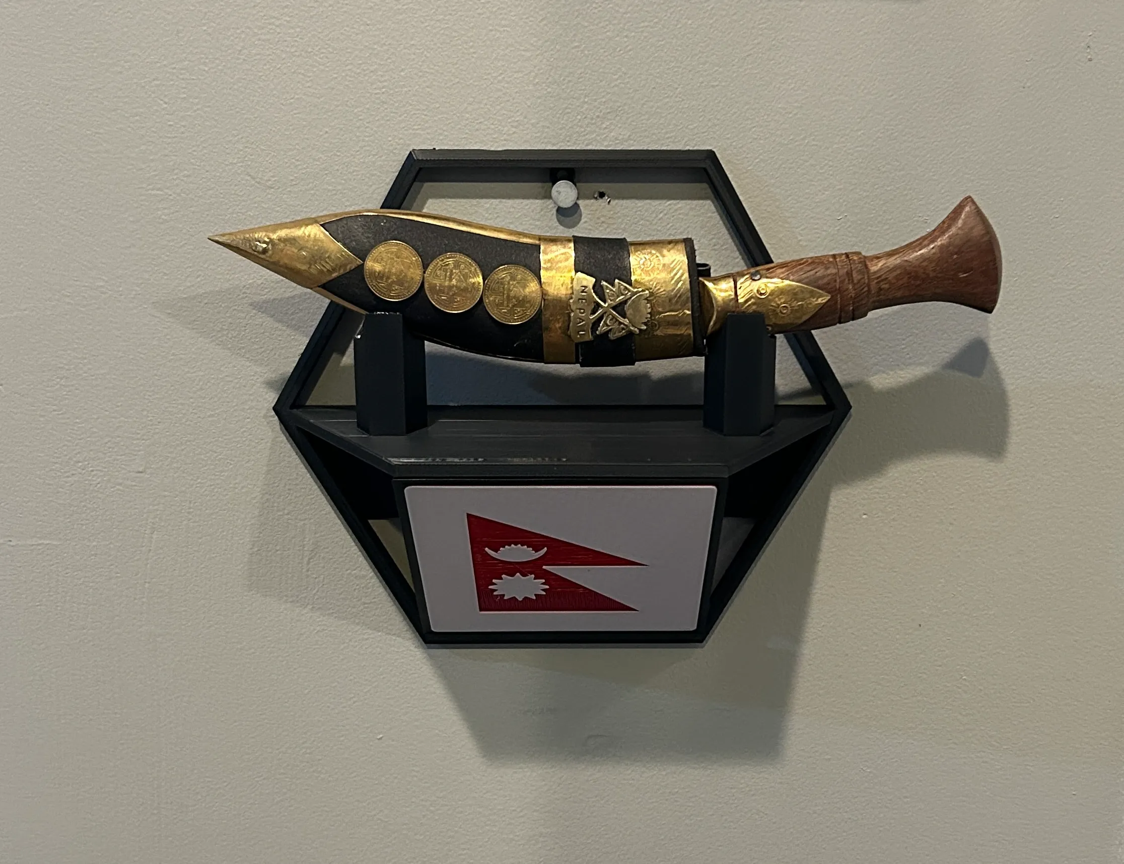 Dagger Shelf Stand Wall Mount Display