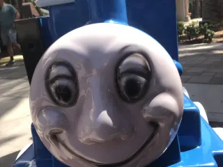 Thomas the tank engine face