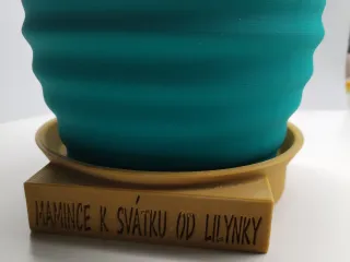 KVĚTINÁČ